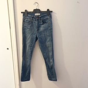 Madewell 10 inch high rise skinny, altered in length, blue, size 24